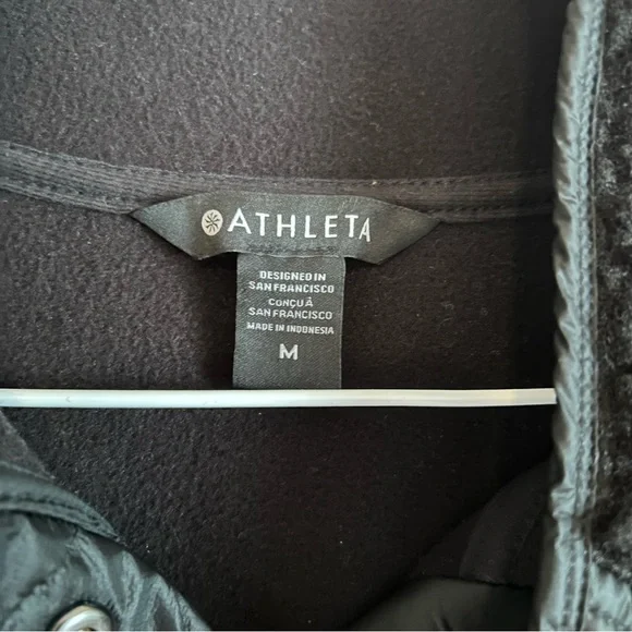 Athleta Cozy Sherpa Snap Jacket Sweatshirt M Black. $149 - Picture 6 of 8